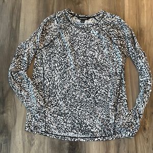 EUC Athleta ultimate train top size small